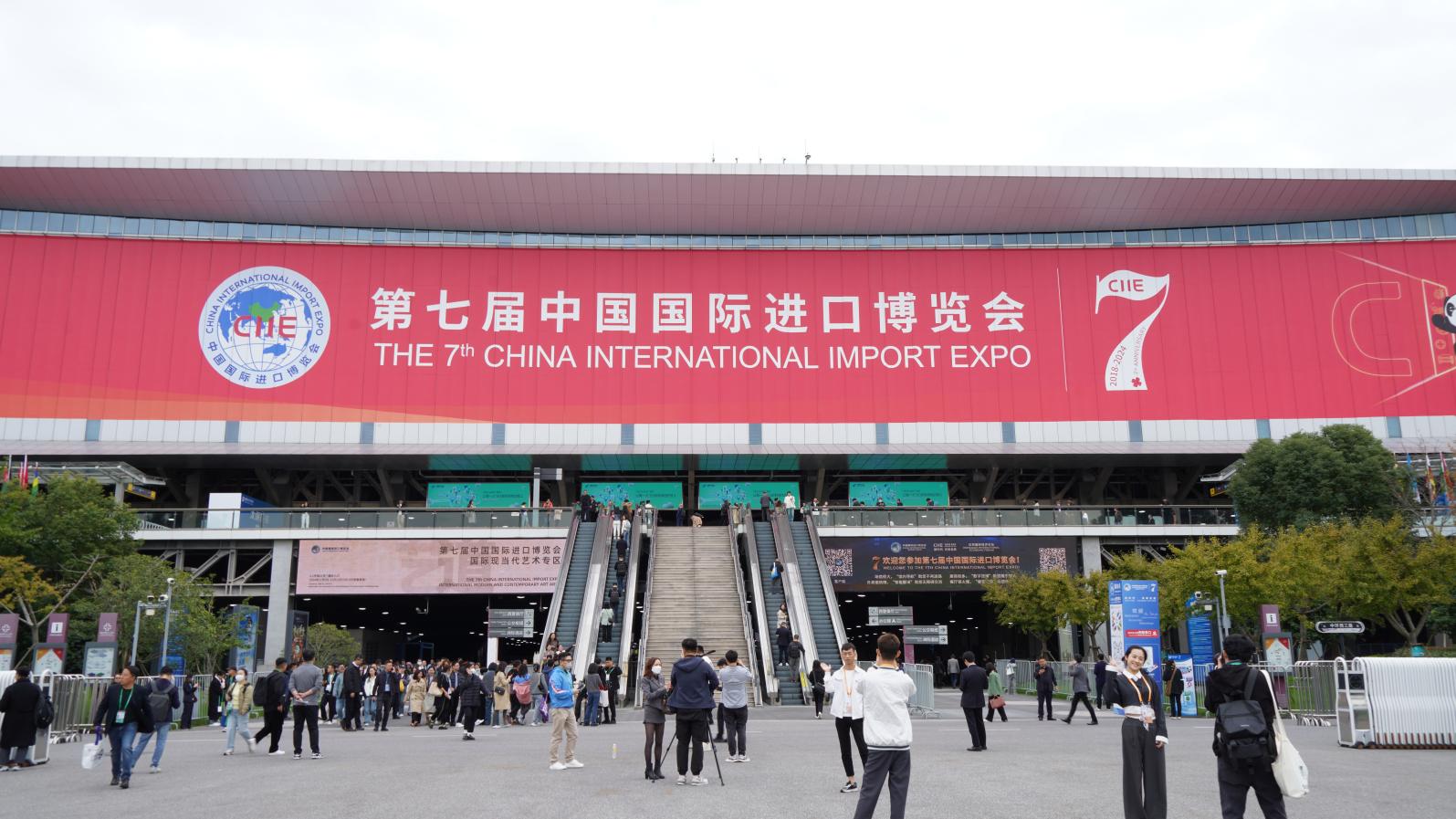 中國進(jìn)博會(huì)|得高與英國HEALTHY AIR TECHNOLOGY公司成功簽署獨(dú)家代理協(xié)議！ image1